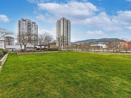 2208-3007 Glen Drive, Coquitlam, BC 