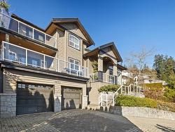 3823 Michener Way  North Vancouver, BC V7K 3C7