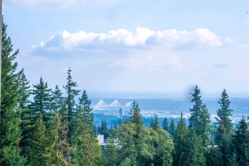 1304-8761 University Crescent, Burnaby, BC 