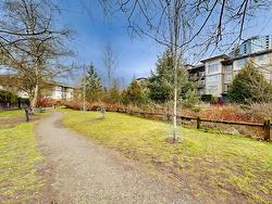 405 300 KLAHANIE DRIVE  Port Moody, BC V3H 5K8