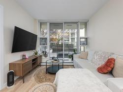 611-1708 Columbia Street  Vancouver, BC V5Y 0H7