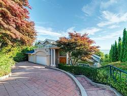 2336 Westhill Drive  West Vancouver, BC V7S 2Z5