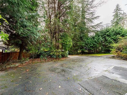 835 Wildwood Place, West Vancouver, BC 