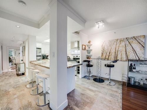 701-1050 Burrard Street  Vancouver, BC V6Z 2S3