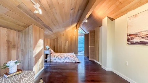 5791 Telegraph Trail, West Vancouver, BC 