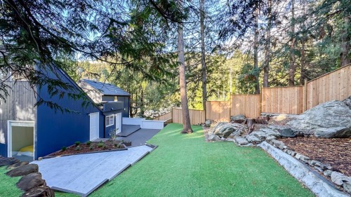 5791 Telegraph Trail, West Vancouver, BC 