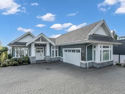 2478 Ottawa Avenue  West Vancouver, BC V7V 2T1