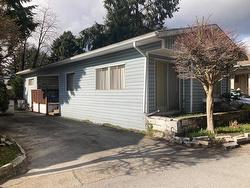 227 Tomahawk Avenue  West Vancouver, BC V7P 1C4