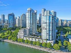 2103-428 Beach Crescent  Vancouver, BC V6Z 3G1