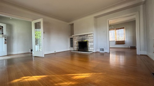 5480 Collingwood Street, Vancouver, BC 