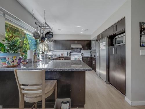 6891 Heather Street, Vancouver, BC 