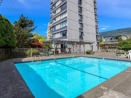 203-2167 Bellevue Avenue, West Vancouver, BC 