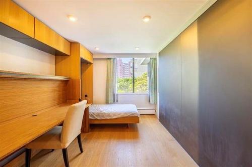 203-2167 Bellevue Avenue, West Vancouver, BC 