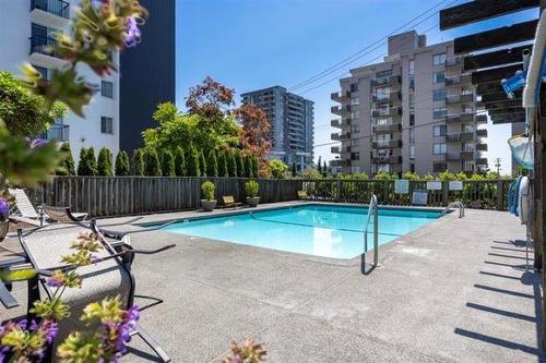 203-2167 Bellevue Avenue, West Vancouver, BC 