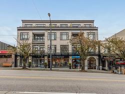 202-4479 10th Avenue W Vancouver, BC V6R 2H8