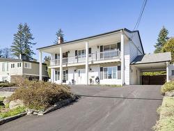 2932 Brixham Road  North Vancouver, BC V7H 1C4