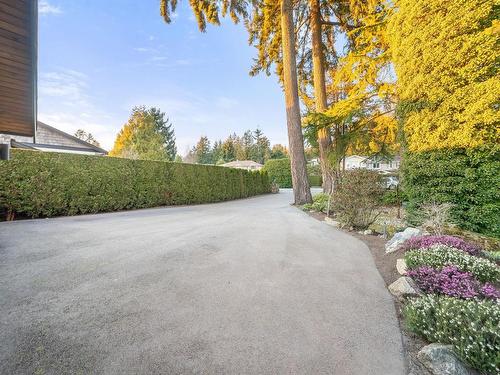 4570 Woodgreen Court, West Vancouver, BC 