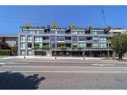 405-3639 16 Avenue W Vancouver, BC V6R 3C3