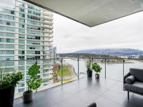 1601-277 Thurlow Street, Vancouver, BC 