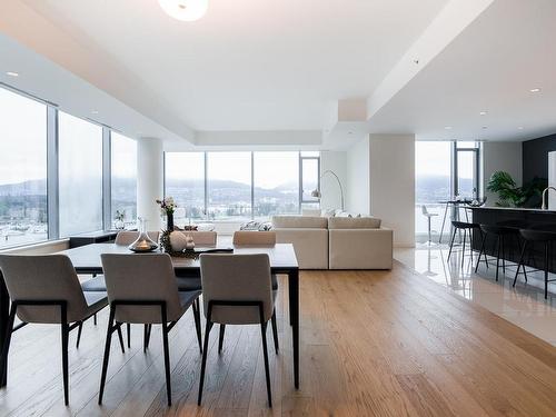 1601-277 Thurlow Street, Vancouver, BC 