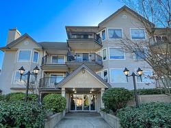 311-3770 Manor Street  Burnaby, BC V5G 4T5