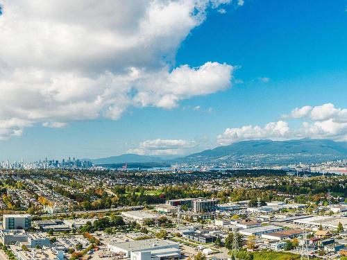 2904-2108 Gilmore Avenue  Burnaby, BC V5C 0N8