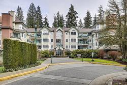 401-3690 Banff Court  North Vancouver, BC V7H 2Y7