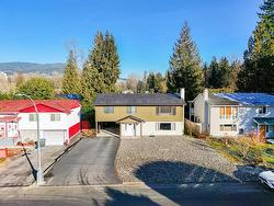 2401 SCOTT PLACE  Port Coquitlam, BC V3B 2E6