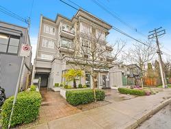 201-1629 Garden Avenue  North Vancouver, BC V7P 3A6