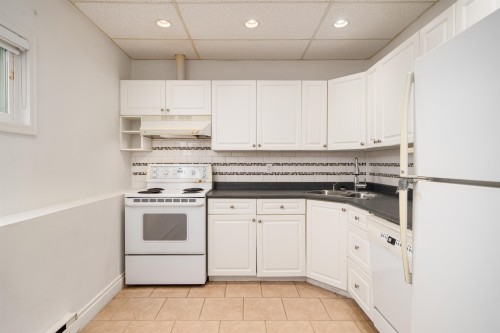 646 Alderson Avenue, Coquitlam, BC 