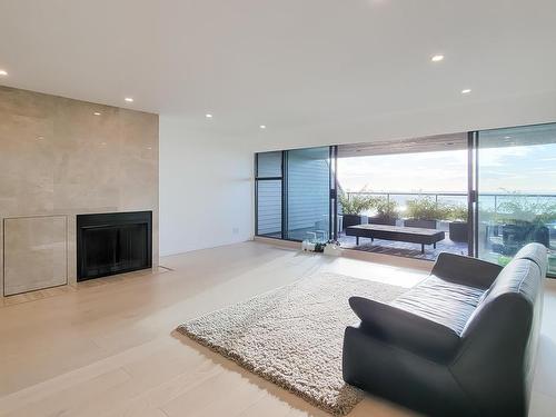 21-2250 Folkestone Way  West Vancouver, BC V7S 2X7