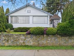 1479 59th Avenue W Vancouver, BC V6P 1Y8