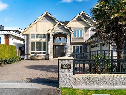 9028 Pinewell Crescent, Richmond, BC 