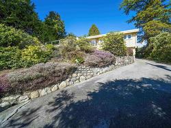 825 8th Street  West Vancouver, BC V7T 1S1