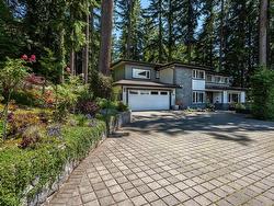 4276 Prospect Road  North Vancouver, BC V7N 3L5