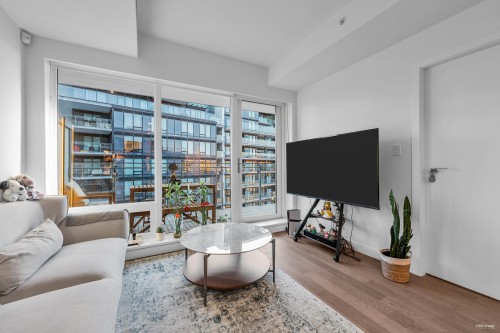 910-6833 Pearson Way, Richmond, BC 