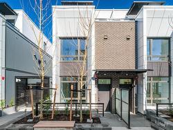 6294 Oak Street  Vancouver, BC V6M 2W4