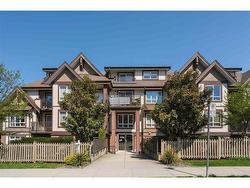 202-1533 8th Avenue E Vancouver, BC V5N 0A4