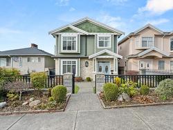 2643 8th Avenue E Vancouver, BC V5M 1W4