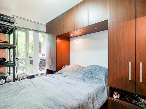 210-1055 Richards Street, Vancouver, BC 