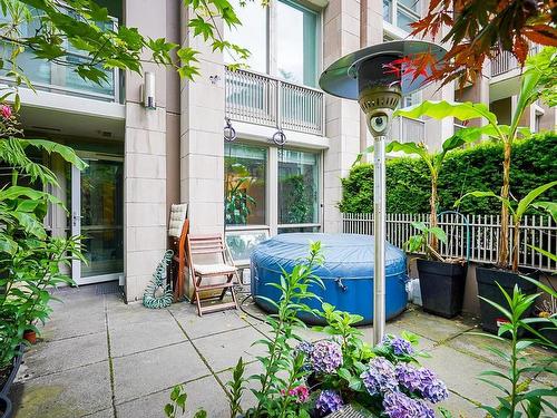 210-1055 Richards Street, Vancouver, BC 