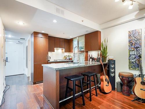 210-1055 Richards Street, Vancouver, BC 