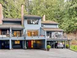 816 Frederick Road  North Vancouver, BC V7K 2Y3