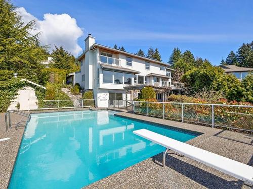4791 Westwood Place, West Vancouver, BC 