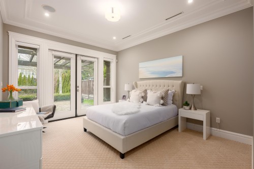 5911 Gibbons Drive, Richmond, BC 