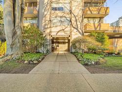 804-2055 Pendrell Street  Vancouver, BC V6G 1T9