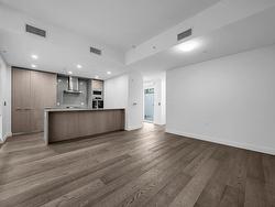 4922 Cambie Street  Vancouver, BC V5Z 0K1