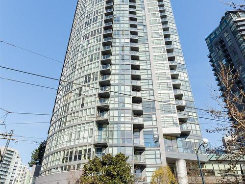 608-1199 Seymour Street, Vancouver, BC 