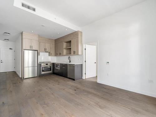 104-6859 Cambie Street, Vancouver, BC 