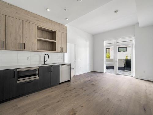 104-6859 Cambie Street, Vancouver, BC 